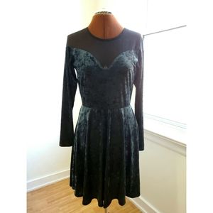 👗Velvet Houndstooth Fit & Flare Dress